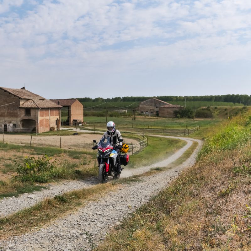 Discover the experiences of Romagna